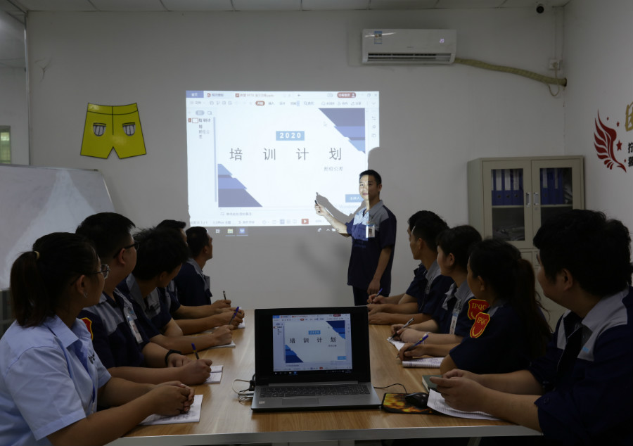 精密零部件加工 精密零(líng)部件加工