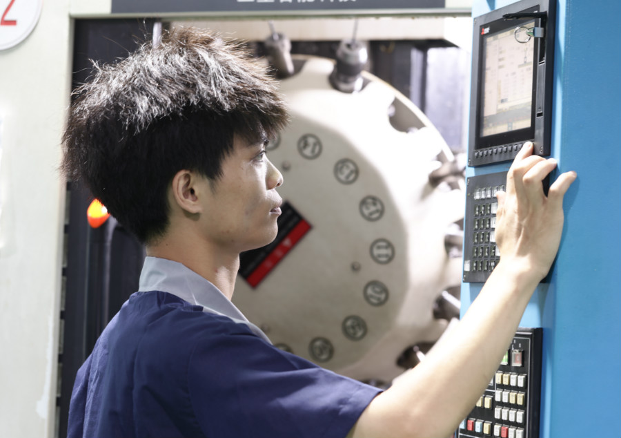 零件加工 零件(jiàn)加工